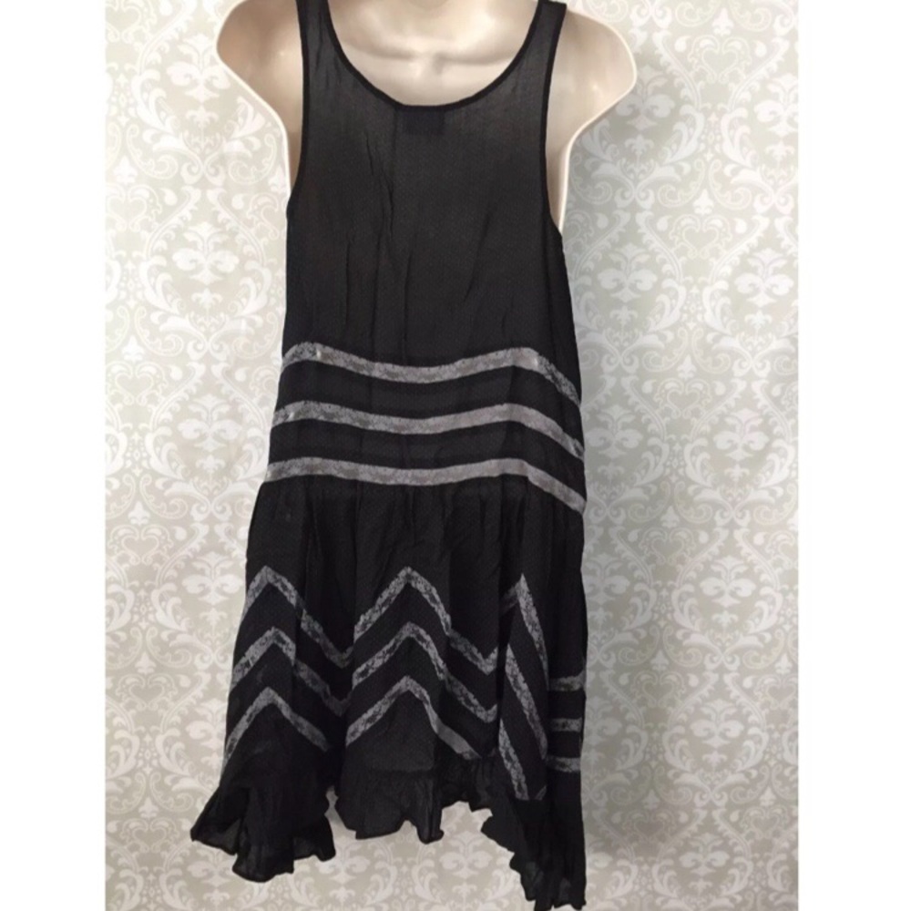 Intimately Free People Lace Trim Handkerchief Top - Picture 3 of 8